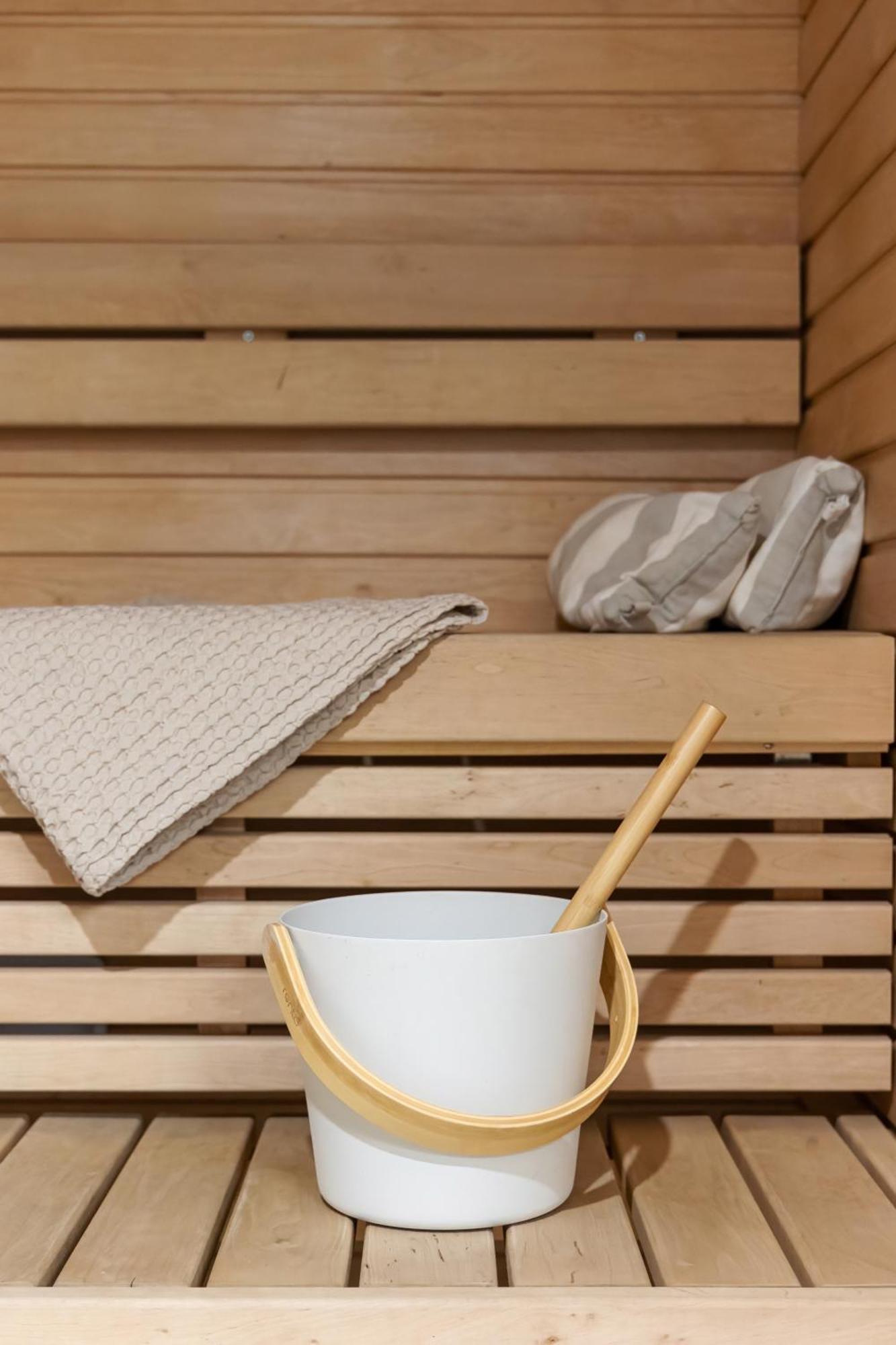 Top, Cozy, Lakeside, Sauna And Free Indoor Parking Tampere Extérieur photo